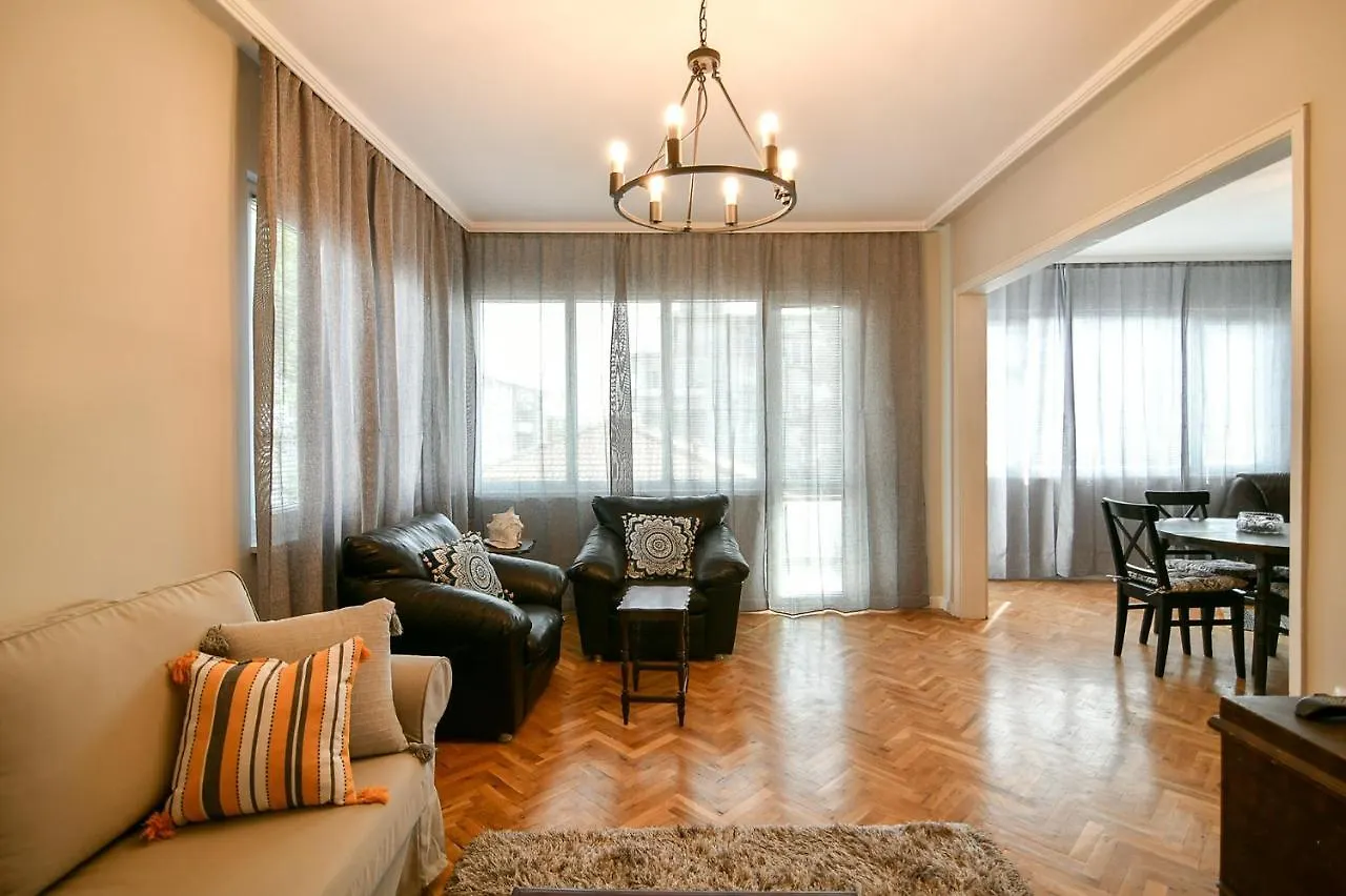 Nauticus Flat Varna Center